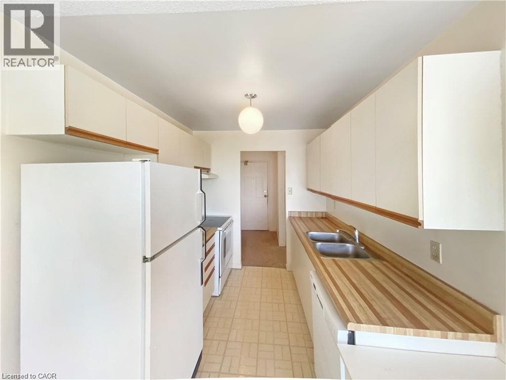 Apartment for sale at 65 HIGHLAND Crescent Unit# 502, Victoria Hills, Kitchener, Ontario, photo 7