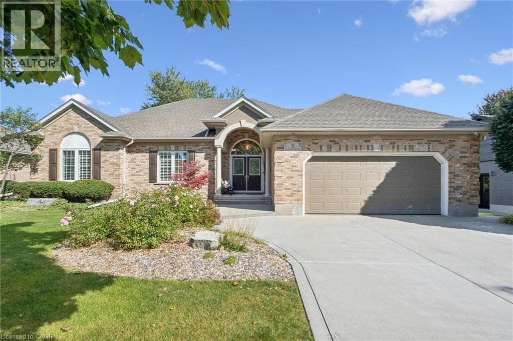 8 CHANCELLOR Drive