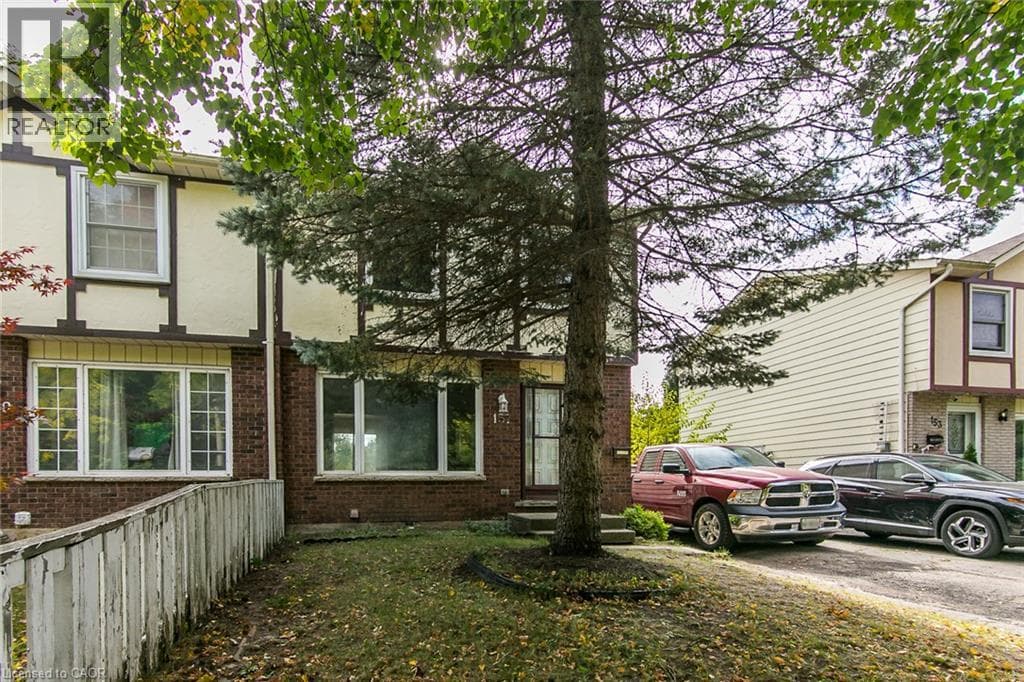 157 OLD CARRIAGE Drive
