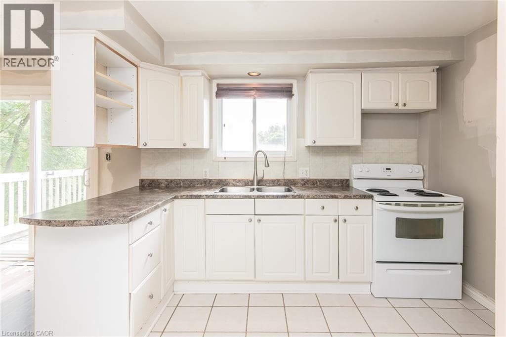 Semi-detached for sale at 157 OLD CARRIAGE Drive, Pioneer Park, Kitchener, Ontario, photo 12