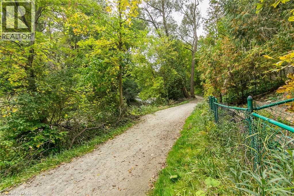 Semi-detached for sale at 157 OLD CARRIAGE Drive, Pioneer Park, Kitchener, Ontario, photo 47