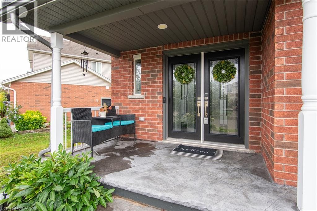 Detached for sale at 249 THEODORE SCHULER Boulevard, New Hamburg, Wilmot, Ontario, photo 5