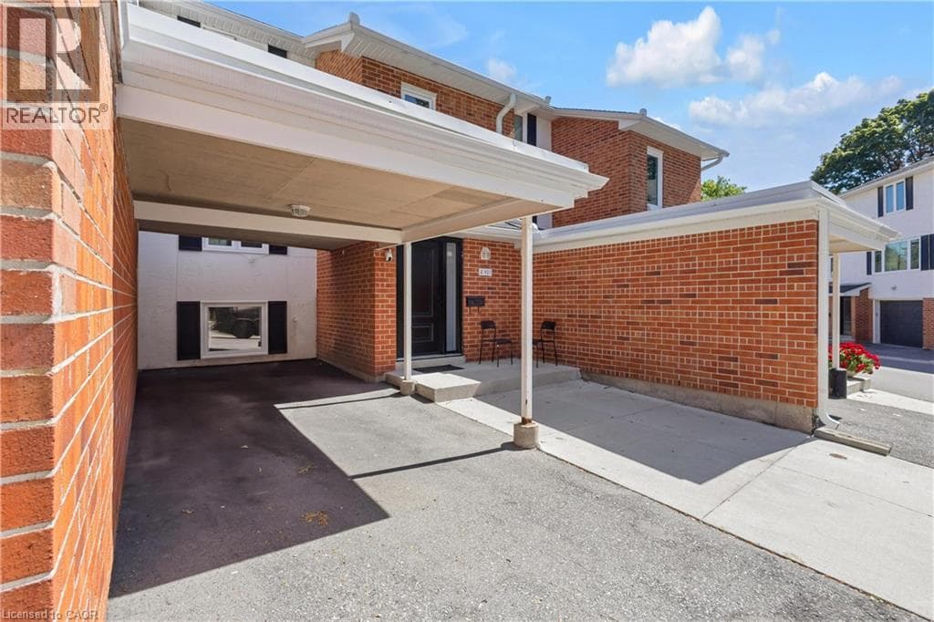 Townhouse for sale at 427 KEATS Way Unit# 2, Erb West, Waterloo, Ontario, photo 2