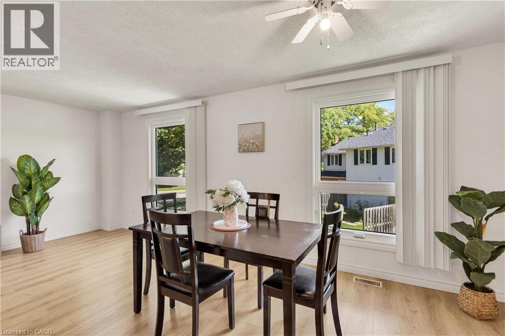 Townhouse for sale at 427 KEATS Way Unit# 2, Erb West, Waterloo, Ontario, photo 8