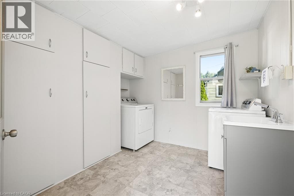 Detached for sale at 40 PERTH Road, Southdale, Kitchener, Ontario, photo 14