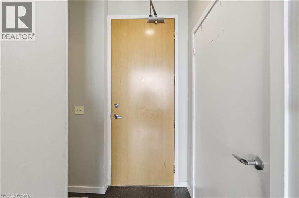 Apartment for sale at 410 KING Street W Unit# 307, Downtown Kitchener, Kitchener, Ontario, photo 3