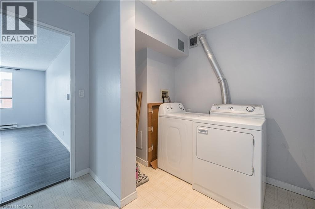 Apartment for sale at 18 HOLBORN Court Unit# 211, Stanley Park, Kitchener, Ontario, photo 6