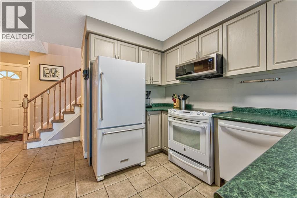 Detached for sale at 47 HILLTOP Drive, Ayr, North Dumfries, Ontario, photo 15