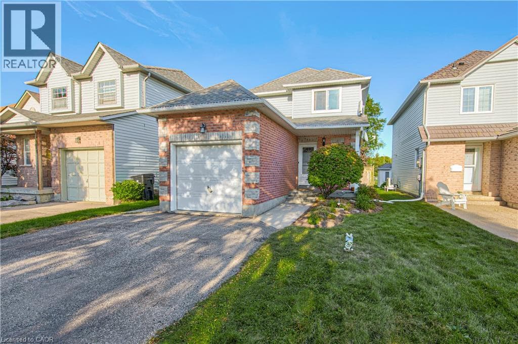 Detached for sale at 47 HILLTOP Drive, Ayr, North Dumfries, Ontario, photo 2