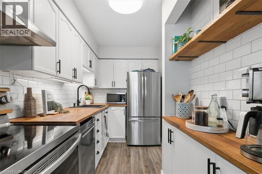 Townhouse for sale at 180 HIGHLAND Crescent Unit# 10, Victoria Hills, Kitchener, Ontario, photo 6