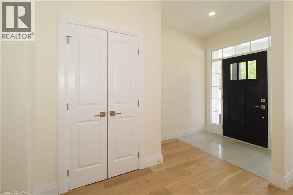 Detached for sale at 220 JEFFREY Place, Country Hills East, Kitchener, Ontario, photo 4