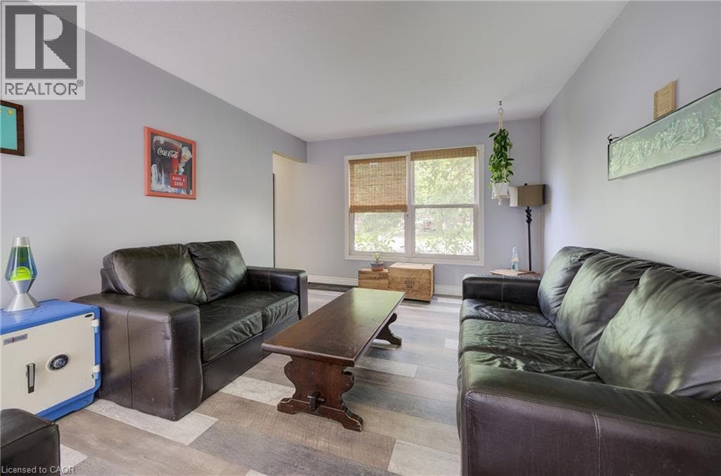 Semi-detached for sale at 124 QUEENSWAY Drive, St. Jacobs, Woolwich, Ontario, photo 12