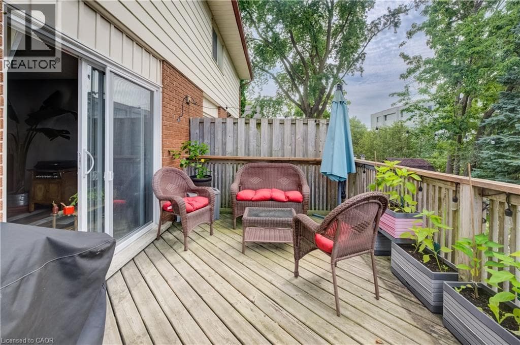 Semi-detached for sale at 124 QUEENSWAY Drive, St. Jacobs, Woolwich, Ontario, photo 25