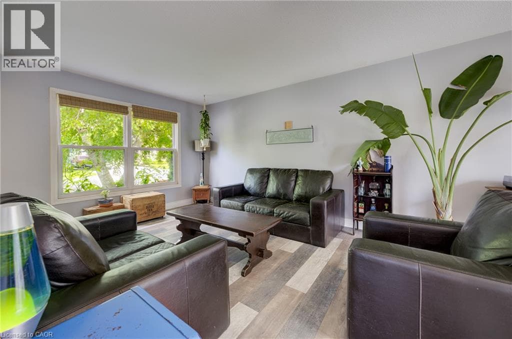 Semi-detached for sale at 124 QUEENSWAY Drive, St. Jacobs, Woolwich, Ontario, photo 11