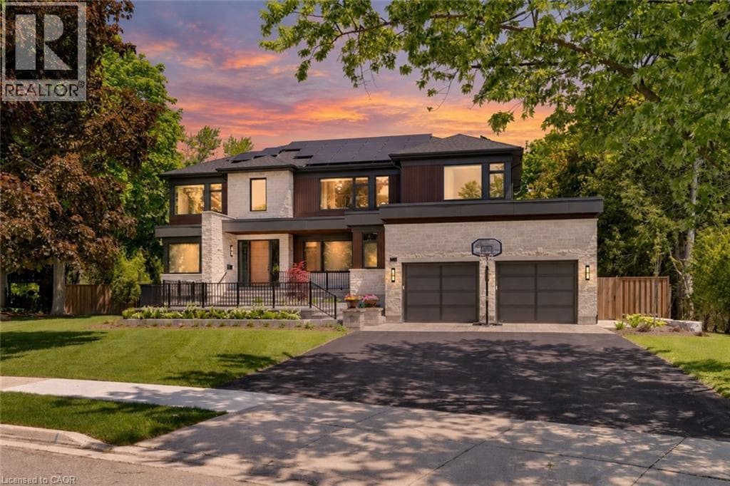 26 GOLFVIEW Place