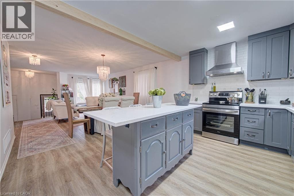 Detached for sale at 317 CHRISTOPHER Drive, Southview, Cambridge, Ontario, photo 13