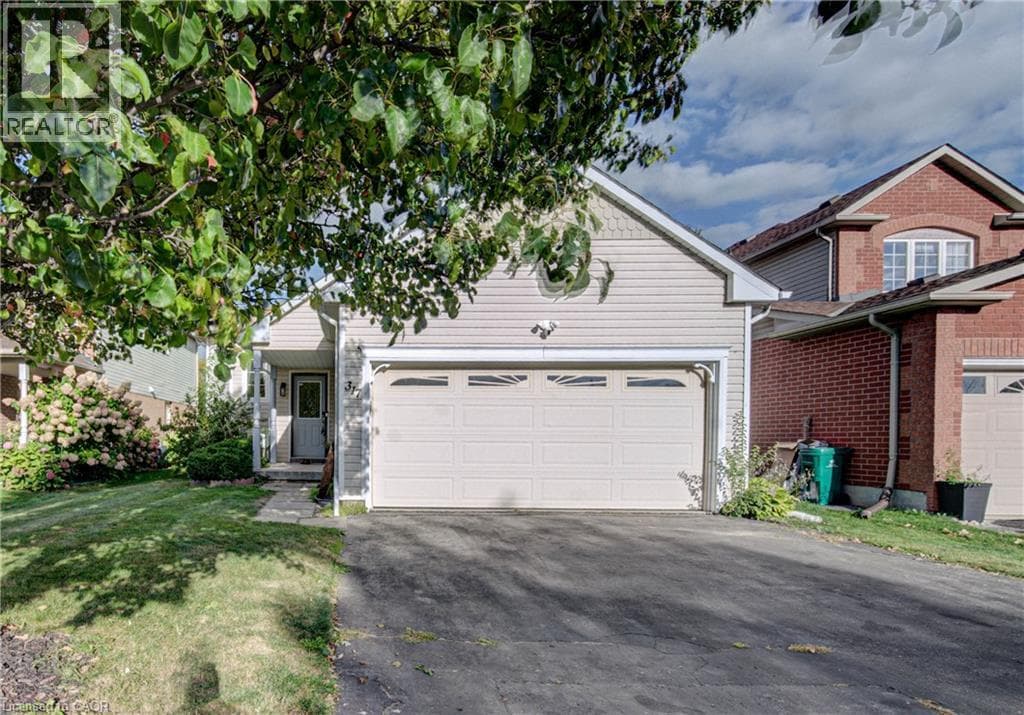 Detached for sale at 317 CHRISTOPHER Drive, Southview, Cambridge, Ontario, photo 2