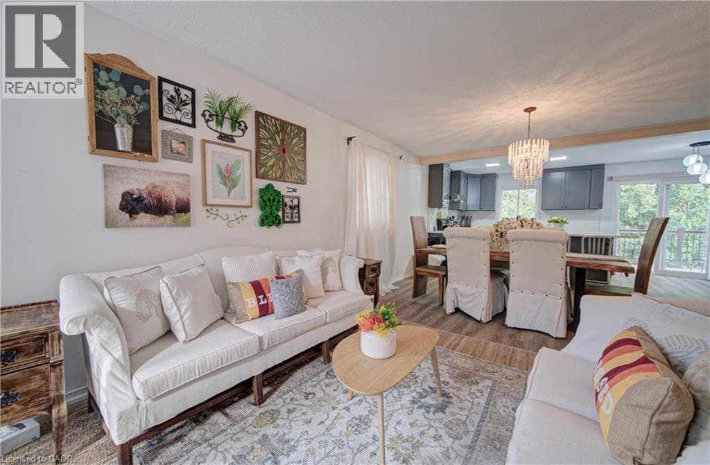 Detached for sale at 317 CHRISTOPHER Drive, Southview, Cambridge, Ontario, photo 5