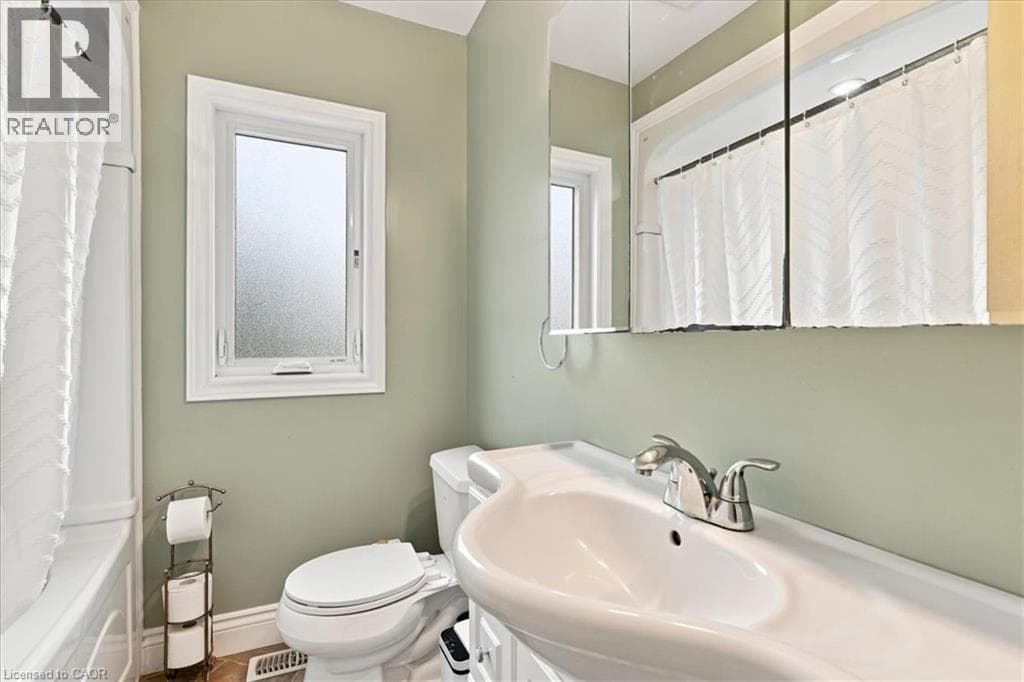Detached for sale at 233 MANSION Street, Central Frederick, Kitchener, Ontario, photo 14