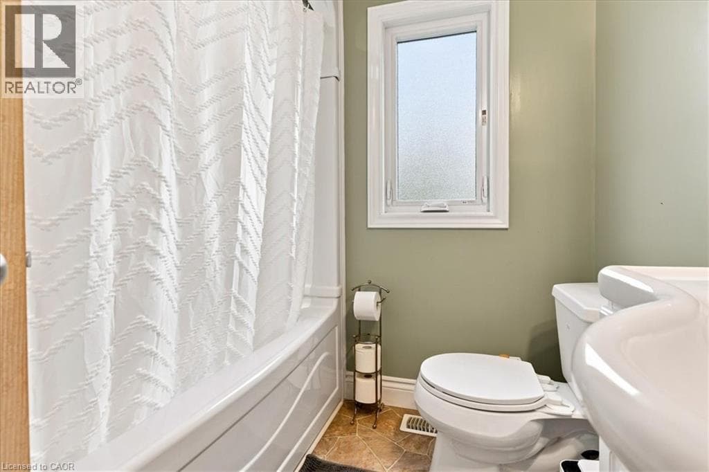 Detached for sale at 233 MANSION Street, Central Frederick, Kitchener, Ontario, photo 15