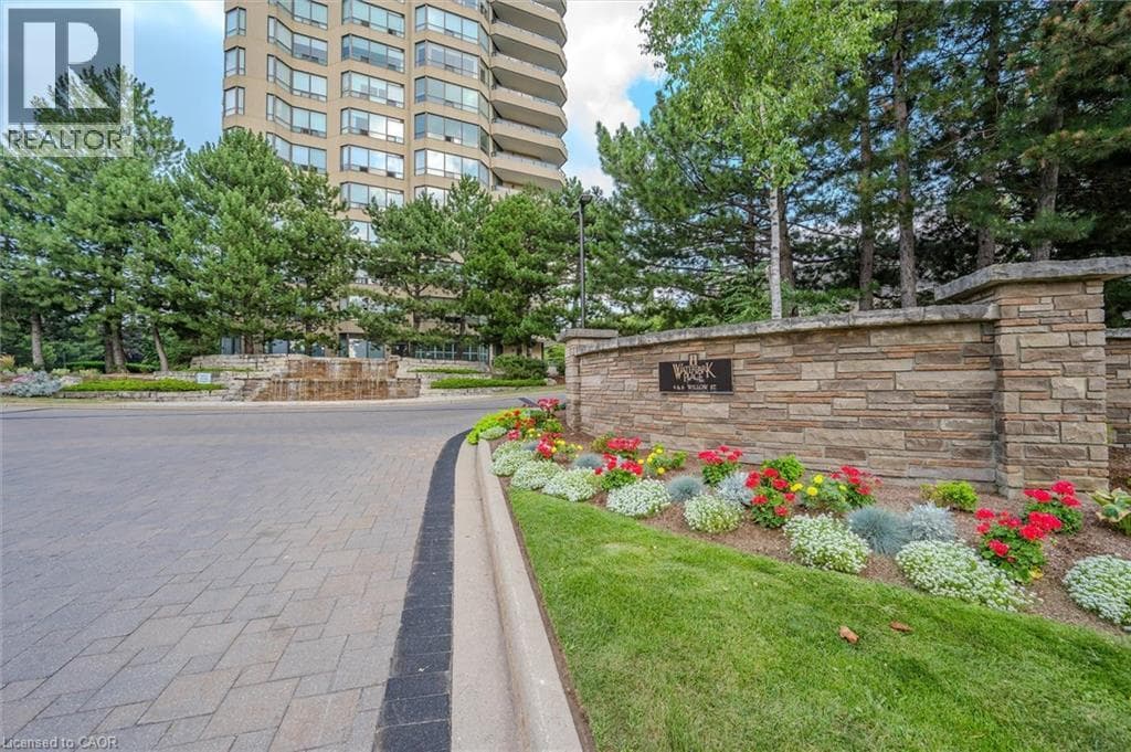 Apartment for sale at 6 WILLOW Street Unit# 602, Mary Allen, Waterloo, Ontario, photo 2