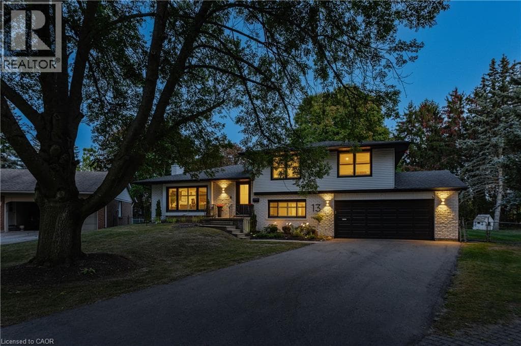 Detached for sale at 13 SOUTHWICK Place, University Downs, Waterloo, Ontario, photo 5
