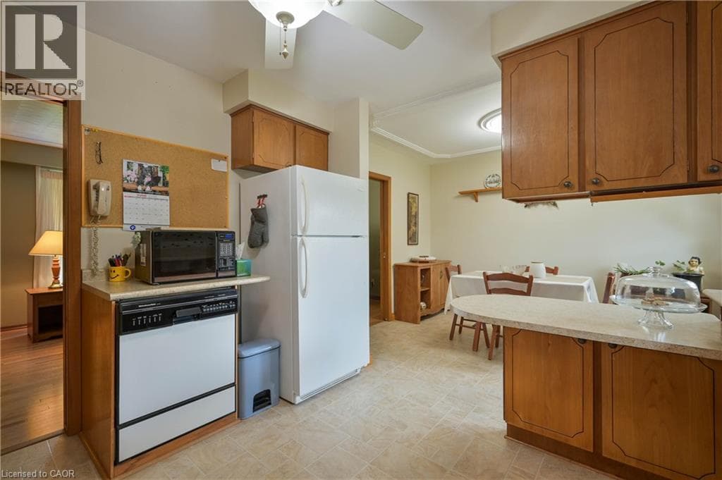 Detached for sale at 99 LORRAINE Avenue, Heritage Park, Kitchener, Ontario, photo 12