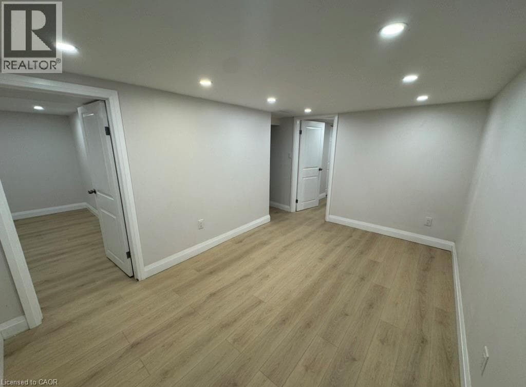 Detached for sale at 74 ST CLAIR Avenue, Southdale, Kitchener, Ontario, photo 15