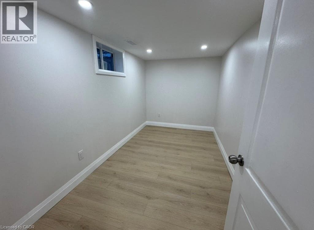 Detached for sale at 74 ST CLAIR Avenue, Southdale, Kitchener, Ontario, photo 20