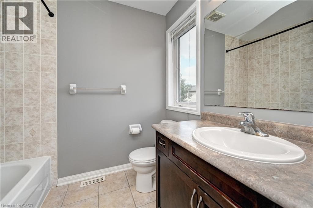 Townhouse for sale at 103 BLACKBIRD Circle, Silverheights, Cambridge, Ontario, photo 25