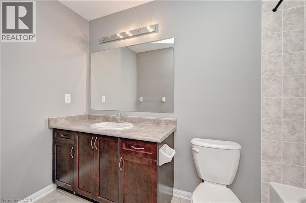 Townhouse for sale at 103 BLACKBIRD Circle, Silverheights, Cambridge, Ontario, photo 26