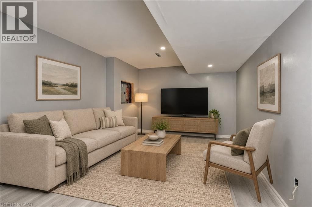 Townhouse for sale at 103 BLACKBIRD Circle, Silverheights, Cambridge, Ontario, photo 9