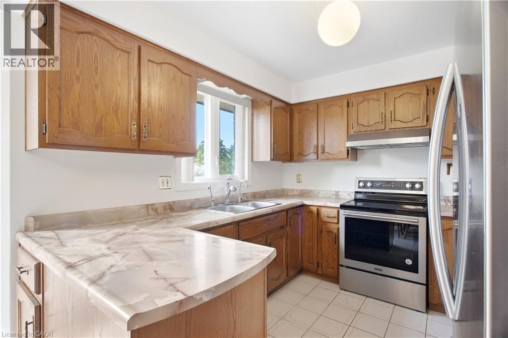 Detached for sale at 93 OLD CHICOPEE Drive, Stanley Park, Kitchener, Ontario, photo 16