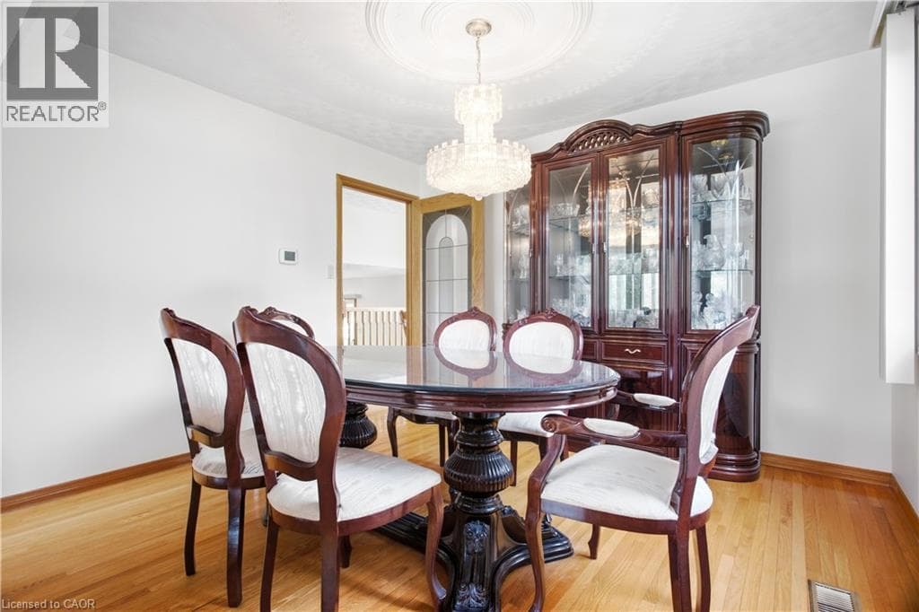 Detached for sale at 93 OLD CHICOPEE Drive, Stanley Park, Kitchener, Ontario, photo 10