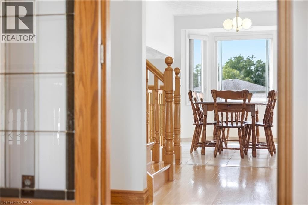 Detached for sale at 93 OLD CHICOPEE Drive, Stanley Park, Kitchener, Ontario, photo 19