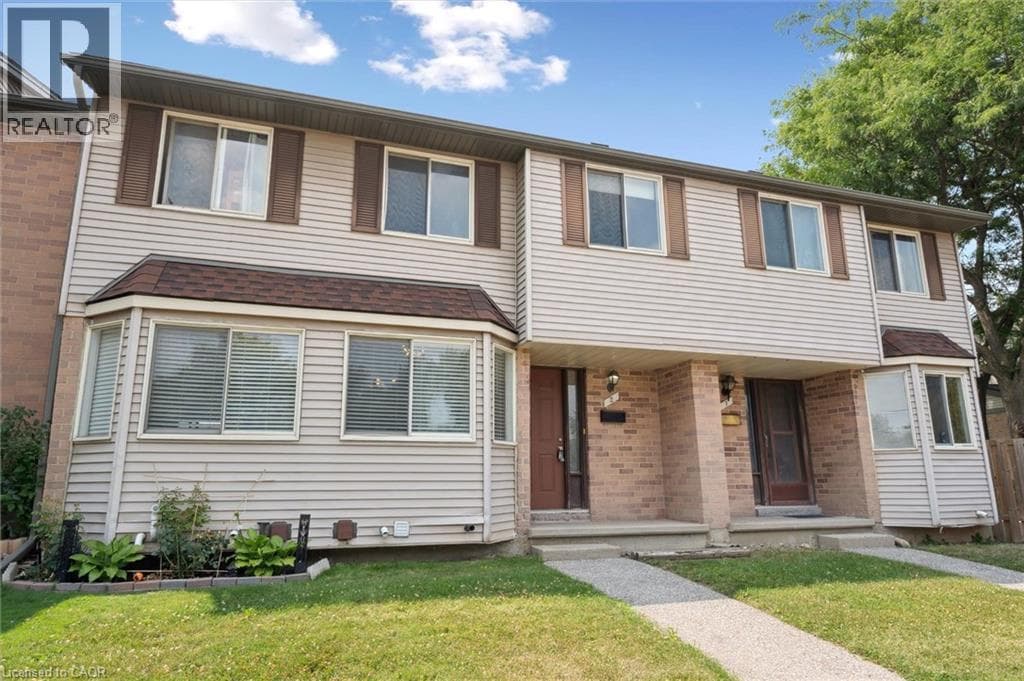 Townhouse for sale at 750 ERINBROOK Drive Unit# 2, Country Hills West, Kitchener, Ontario, photo 2