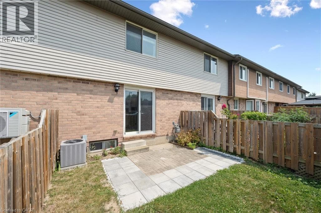 Townhouse for sale at 750 ERINBROOK Drive Unit# 2, Country Hills West, Kitchener, Ontario, photo 35