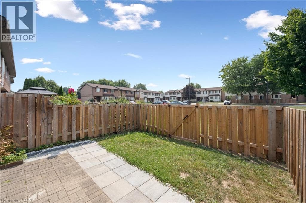 Townhouse for sale at 750 ERINBROOK Drive Unit# 2, Country Hills West, Kitchener, Ontario, photo 34