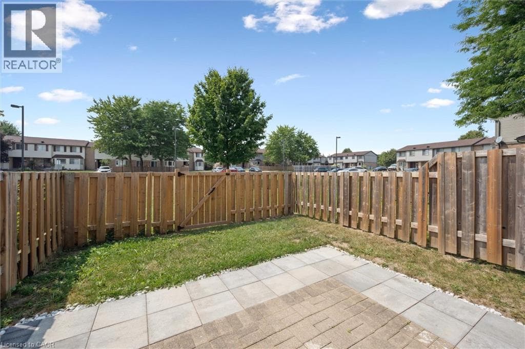 Townhouse for sale at 750 ERINBROOK Drive Unit# 2, Country Hills West, Kitchener, Ontario, photo 33