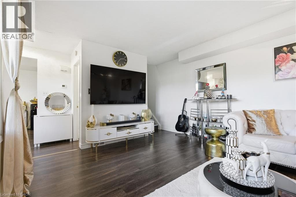 Townhouse for sale at 423 WESTWOOD Drive Unit# 43, Westmount, Kitchener, Ontario, photo 4