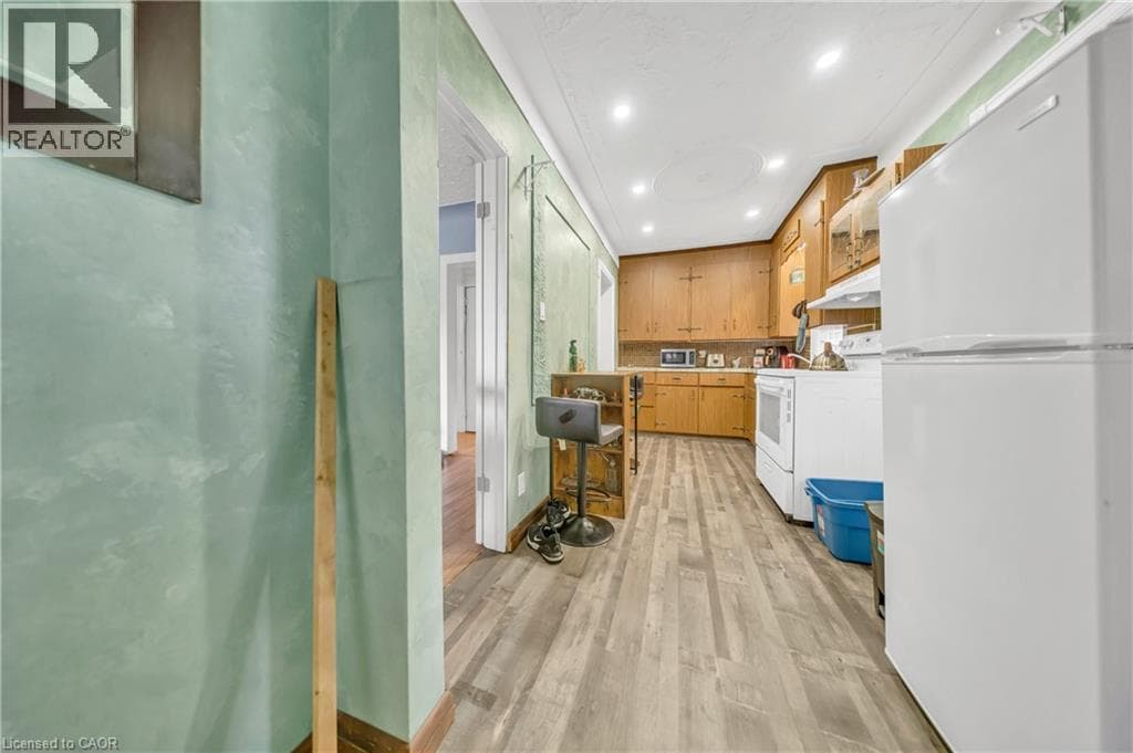 Detached for sale at 478 GREENFIELD Avenue, Vanier, Kitchener, Ontario, photo 4