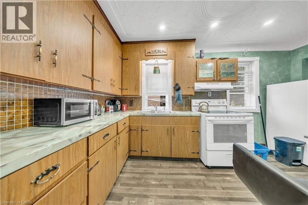 Detached for sale at 478 GREENFIELD Avenue, Vanier, Kitchener, Ontario, photo 9