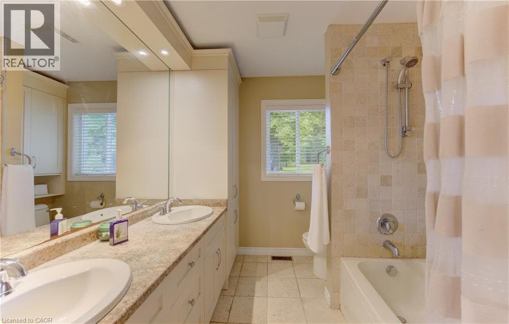 Detached for sale at 71 PINECREST Drive, Stanley Park, Kitchener, Ontario, photo 19