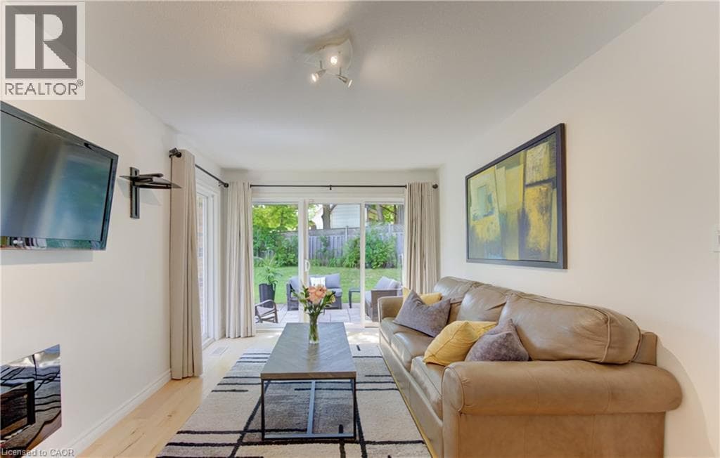 Detached for sale at 71 PINECREST Drive, Stanley Park, Kitchener, Ontario, photo 27