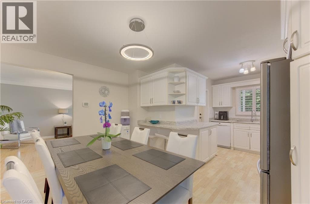 Detached for sale at 71 PINECREST Drive, Stanley Park, Kitchener, Ontario, photo 11