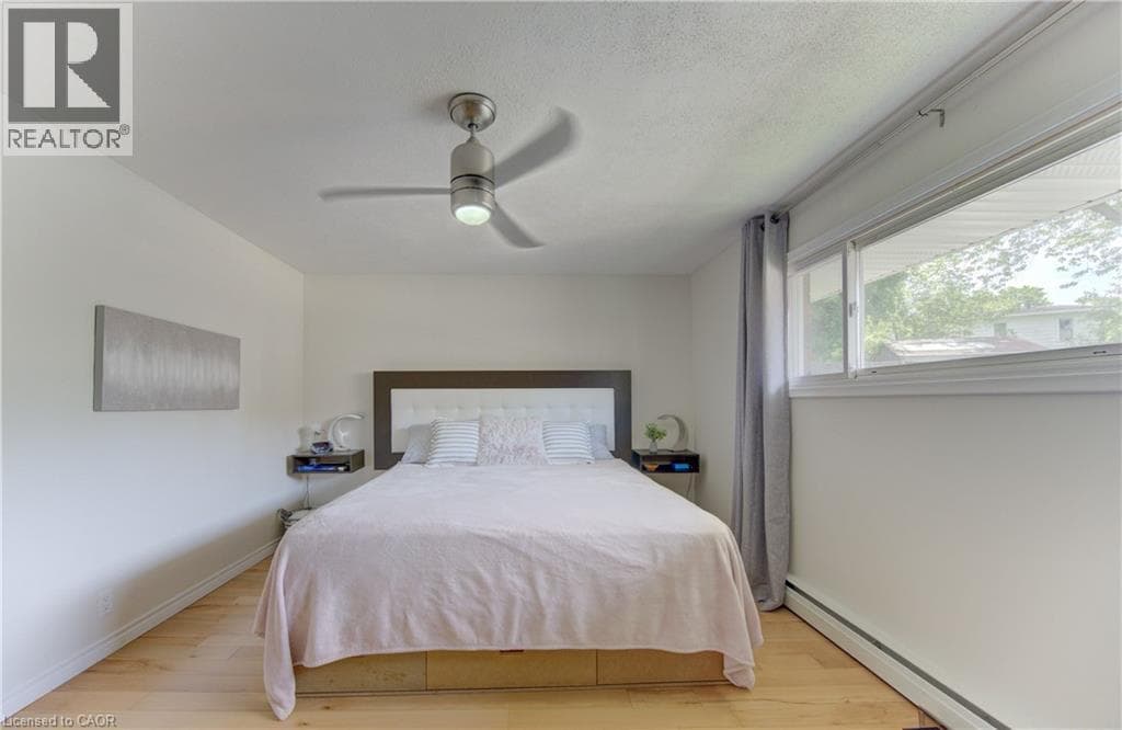Detached for sale at 71 PINECREST Drive, Stanley Park, Kitchener, Ontario, photo 21