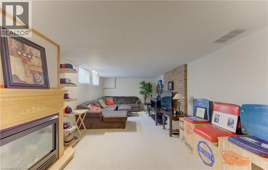 Detached for sale at 71 PINECREST Drive, Stanley Park, Kitchener, Ontario, photo 30