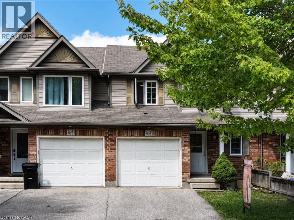 974 CREEKSIDE Drive