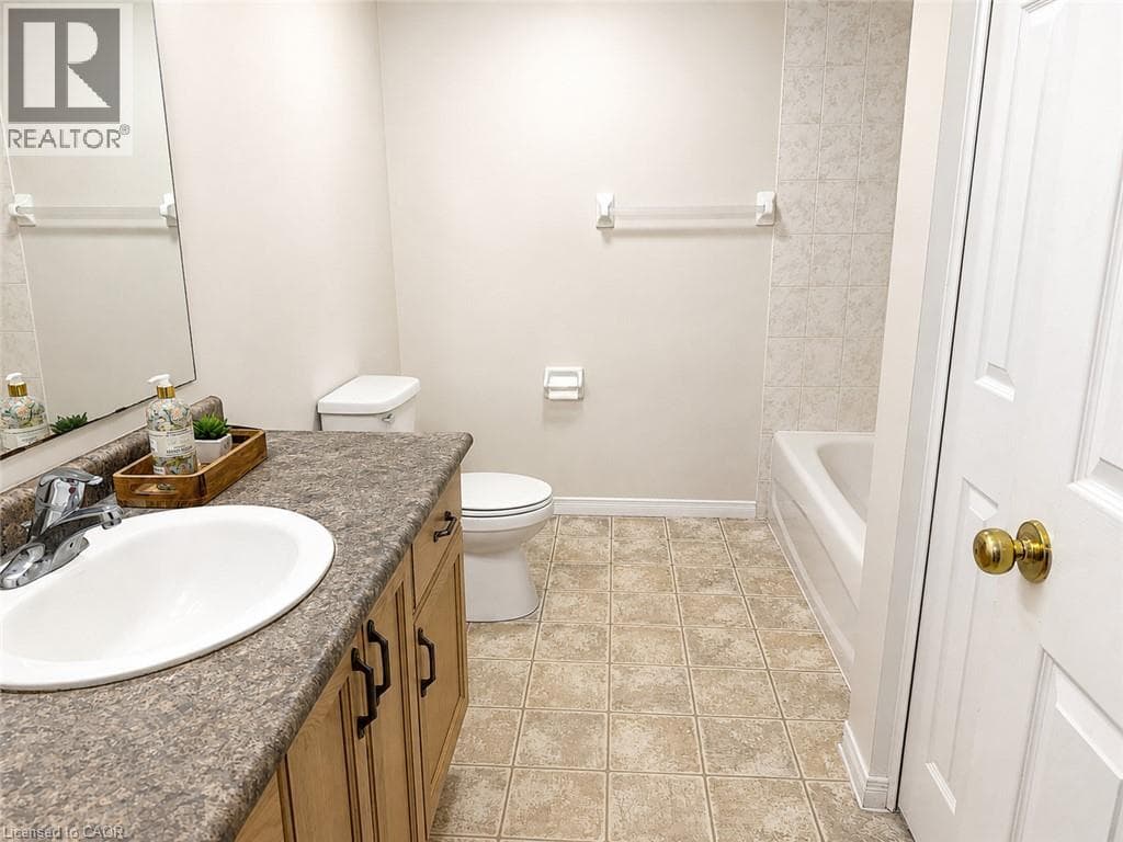 Townhouse for sale at 974 CREEKSIDE Drive, Laurel Creek, Waterloo, Ontario, photo 16