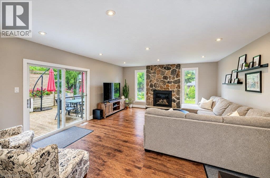 Detached for sale at 37 MARGARET Avenue N, Lincoln Heights, Waterloo, Ontario, photo 24